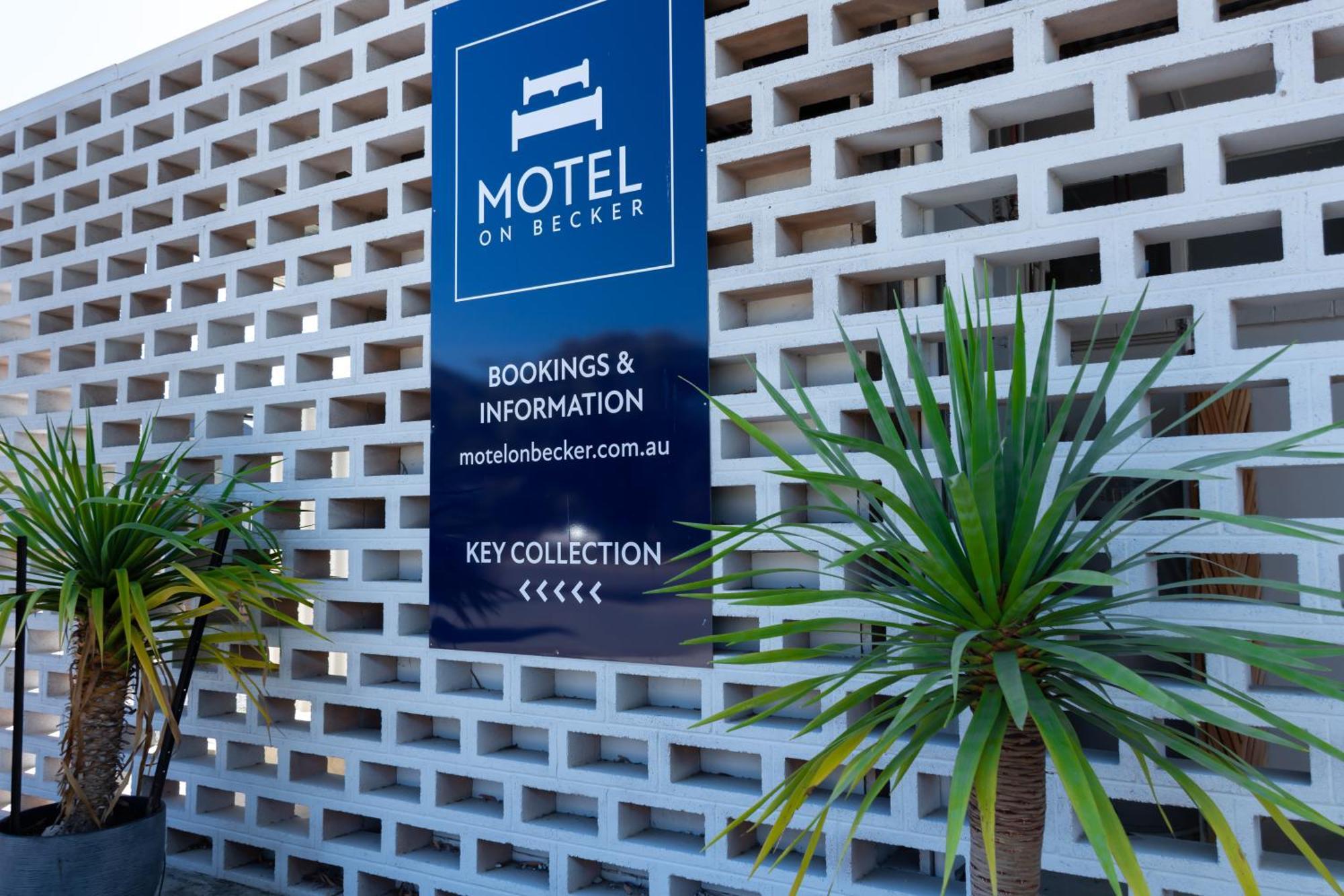 Motel On Becker Tintinara Eksteriør billede